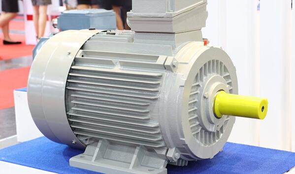 無刷電機是交流的，無刷電機的工作原理和特點