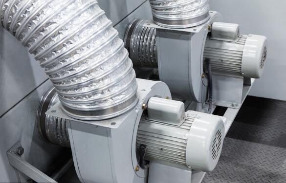 逆變器控制電機原理，逆變器與電機的工作原理
